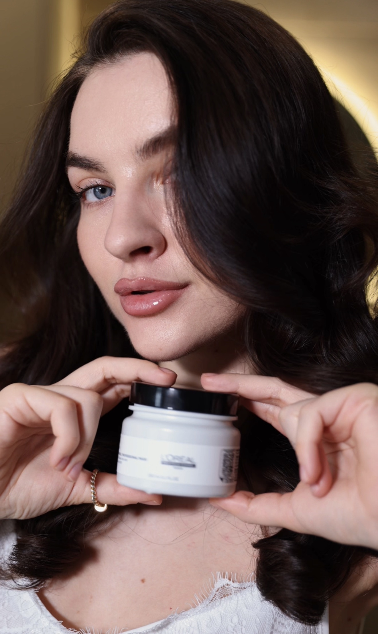 L'Oréal — UGC content